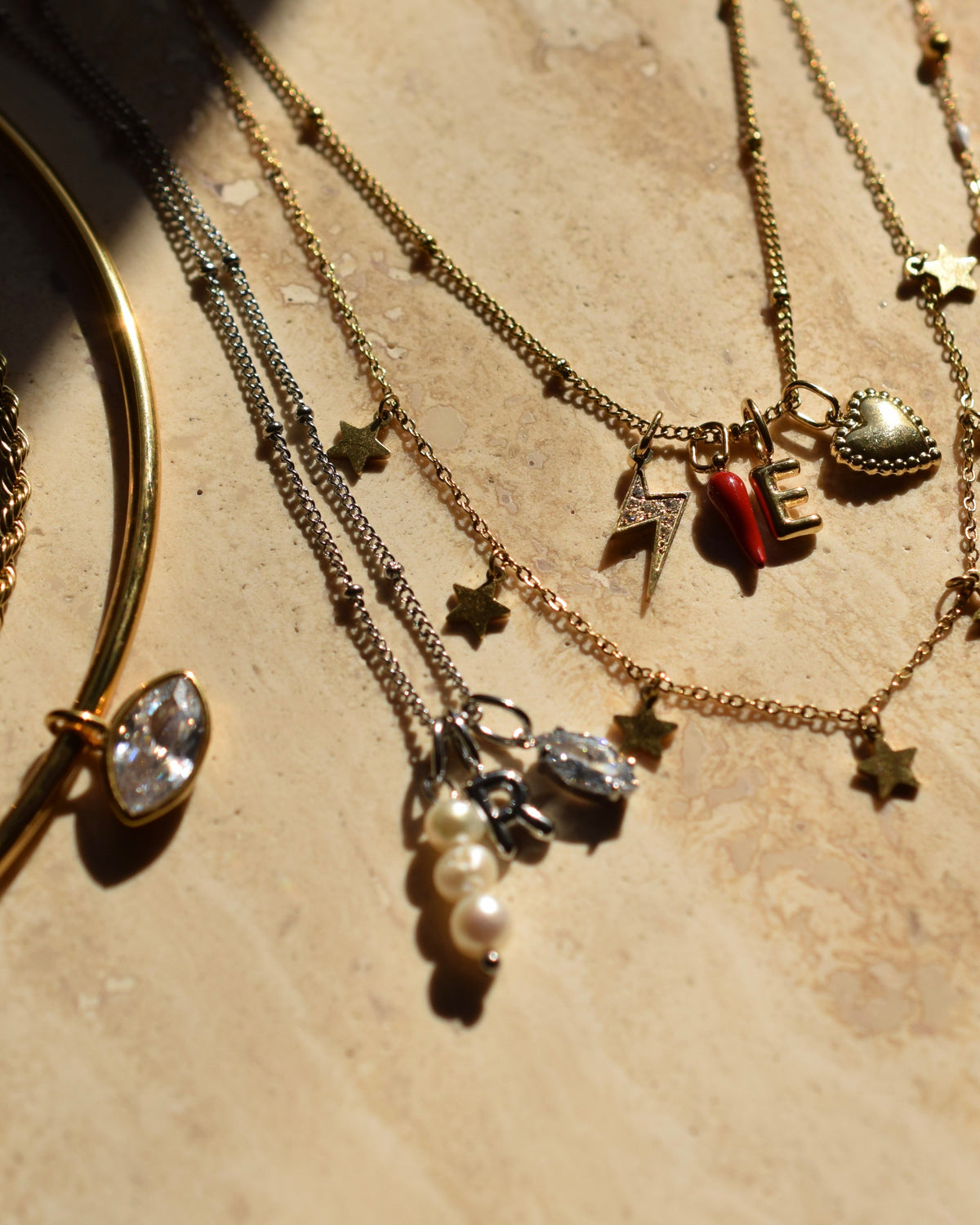 MIX. MATCH. LAYER.