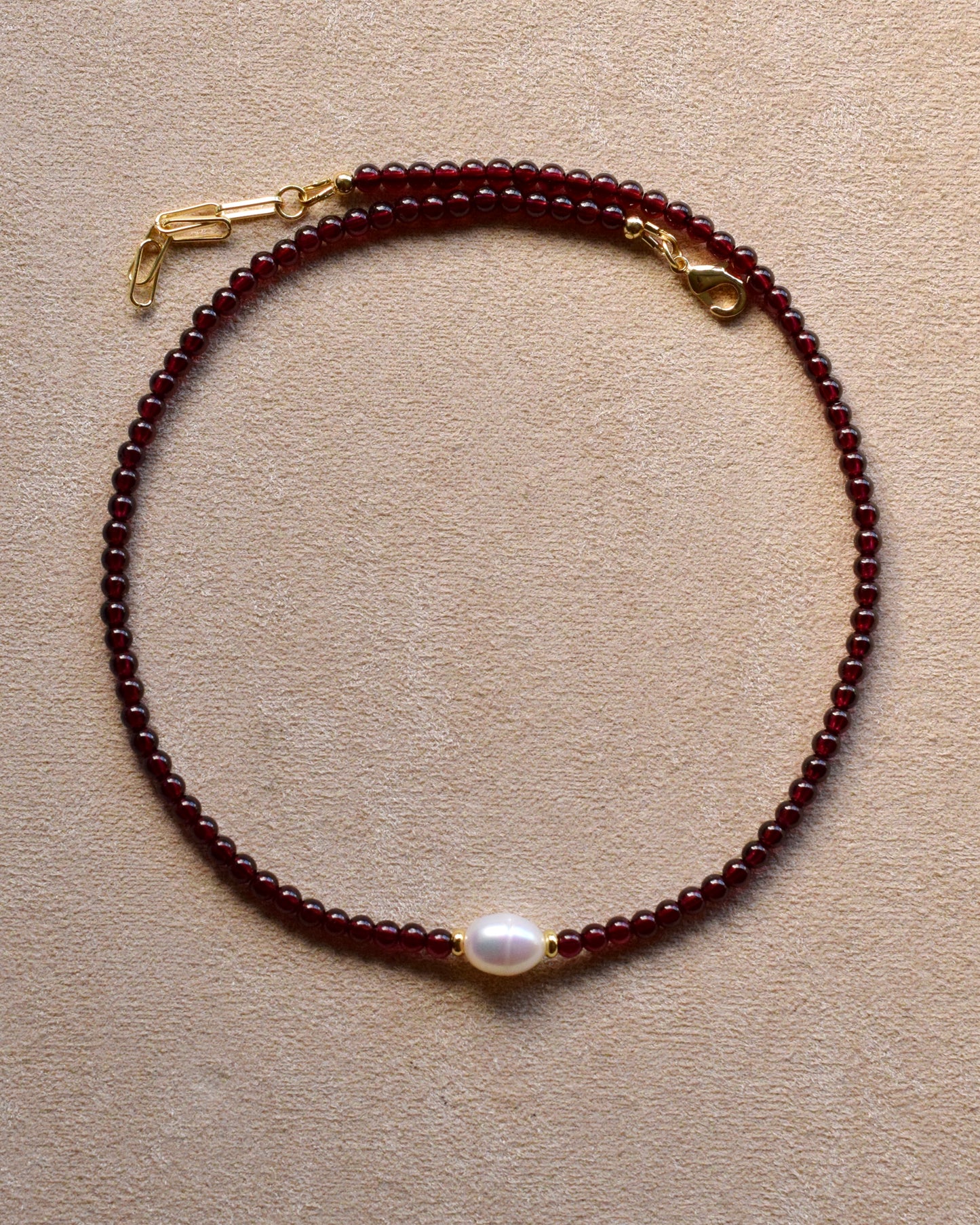 ROUGE Necklace