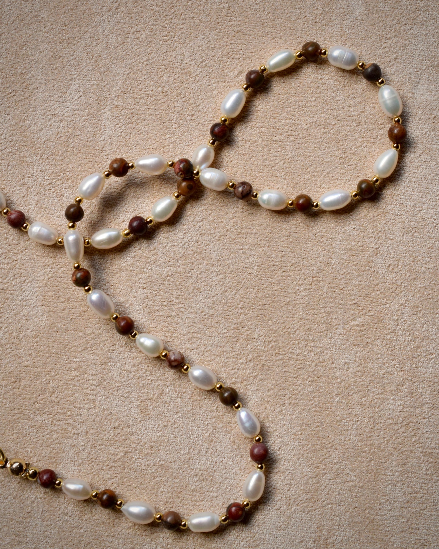 LOLA Necklace