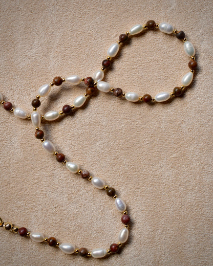 LOLA Necklace