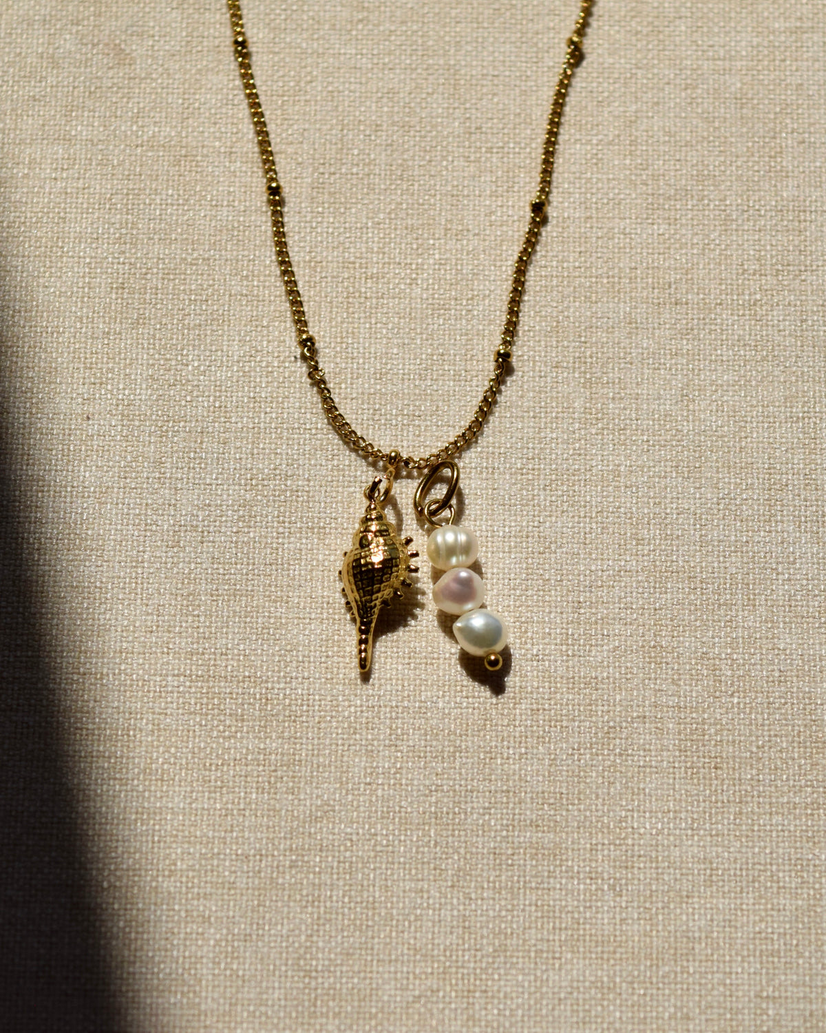 CONCH SHELL Charm