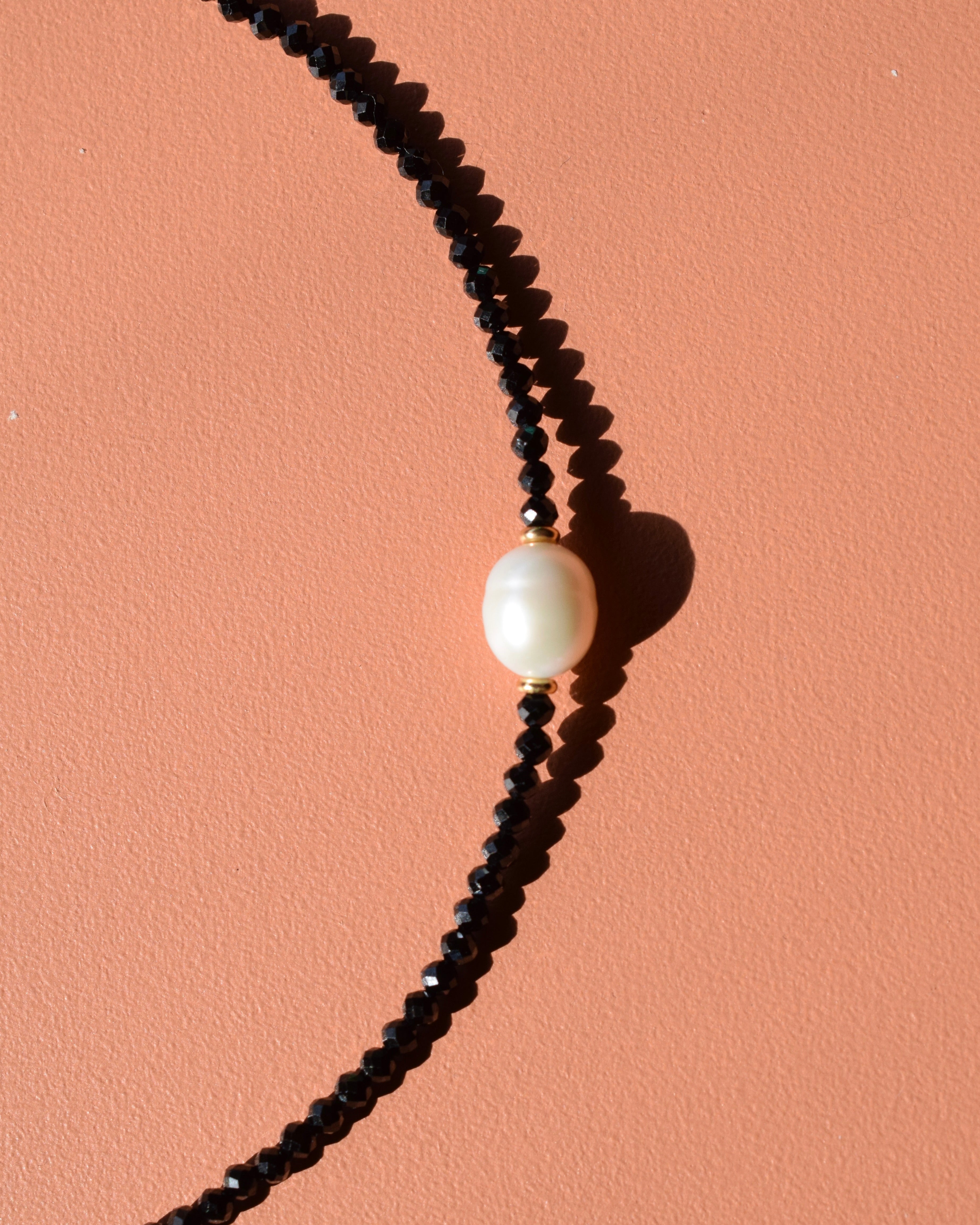 STELLINA Black Spinel Choker