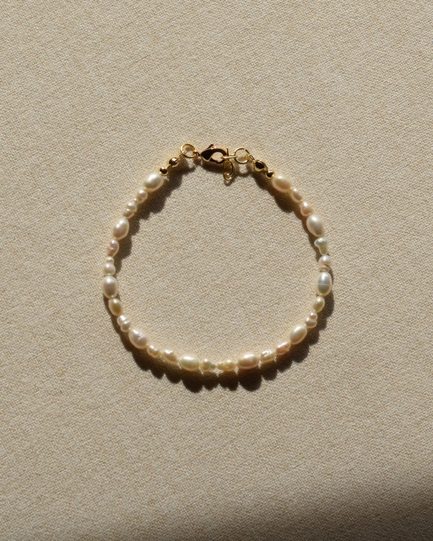 LUNA Pearl Bracelet