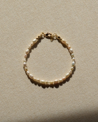 LUNA Pearl Bracelet