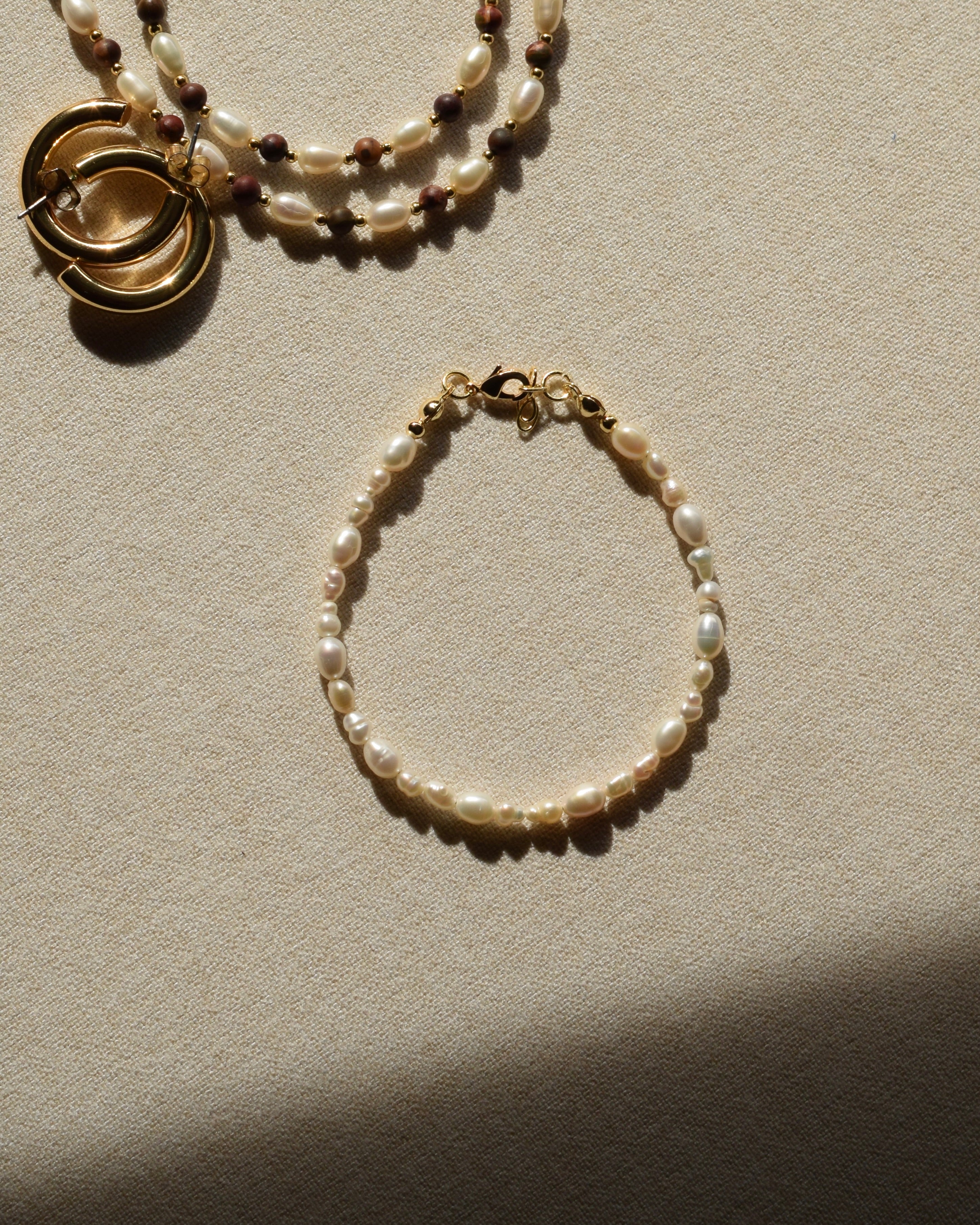LUNA Pearl Bracelet