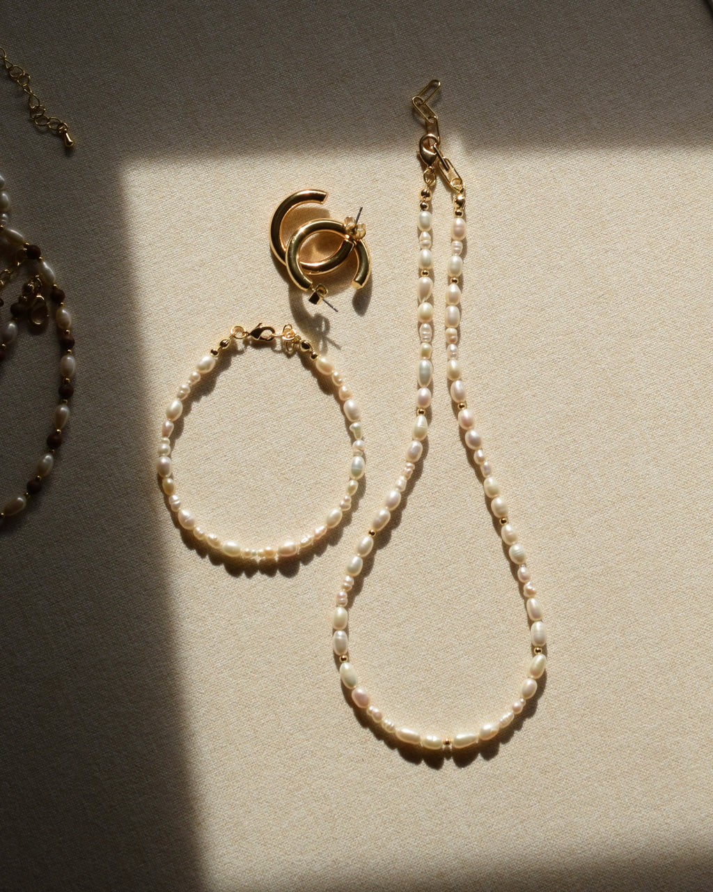 LUNA Pearl Bracelet