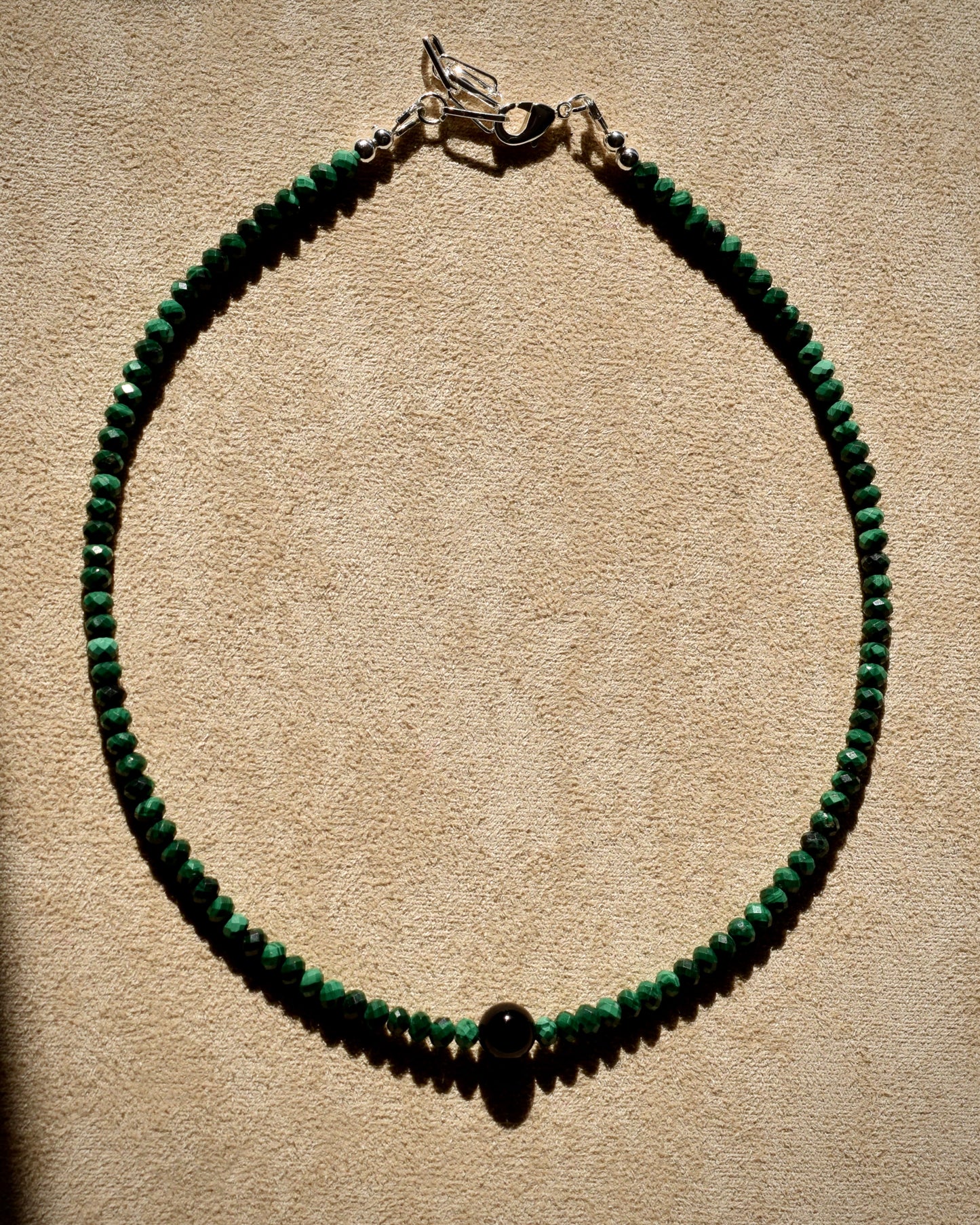 GIA Choker