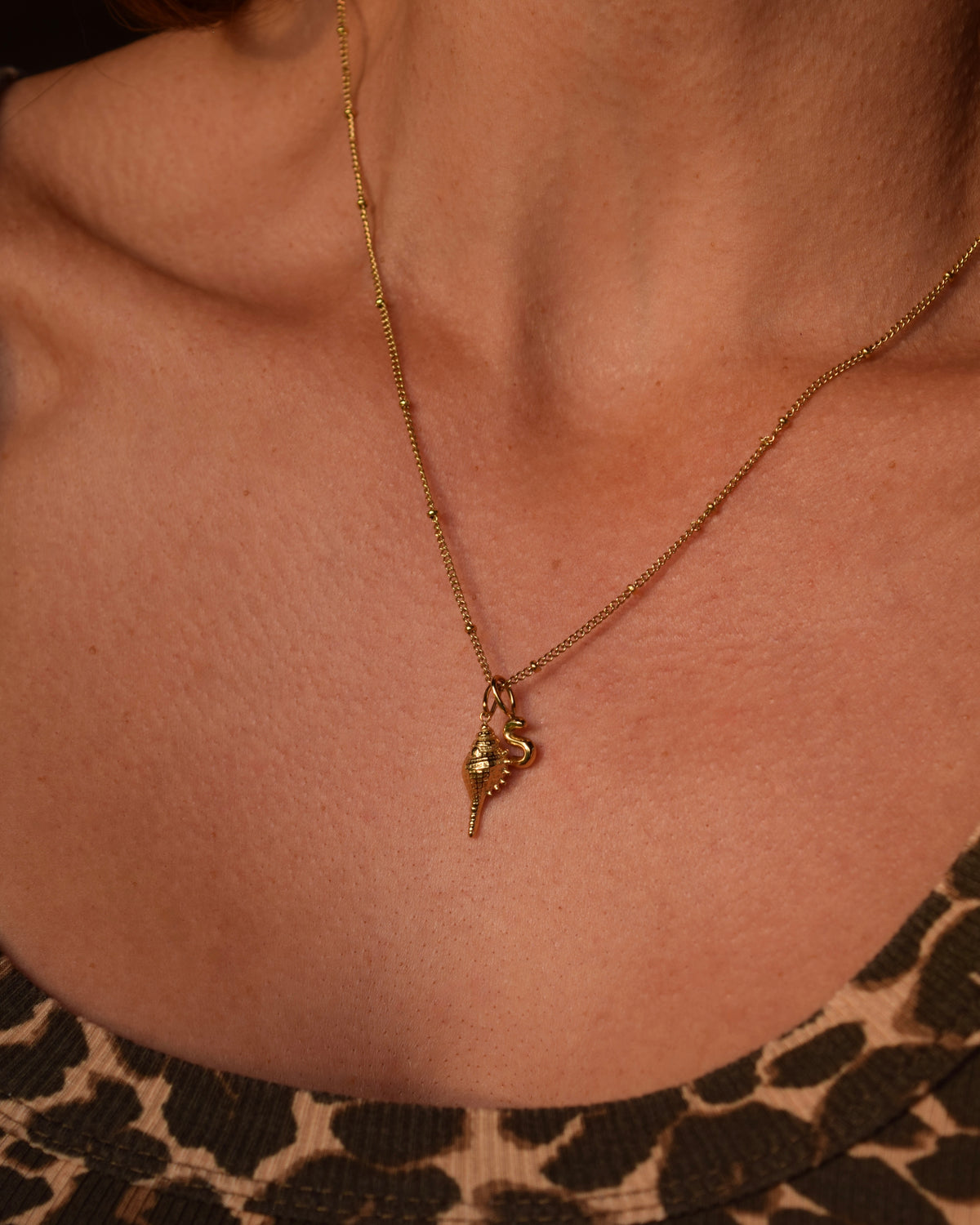 CONCH SHELL Charm