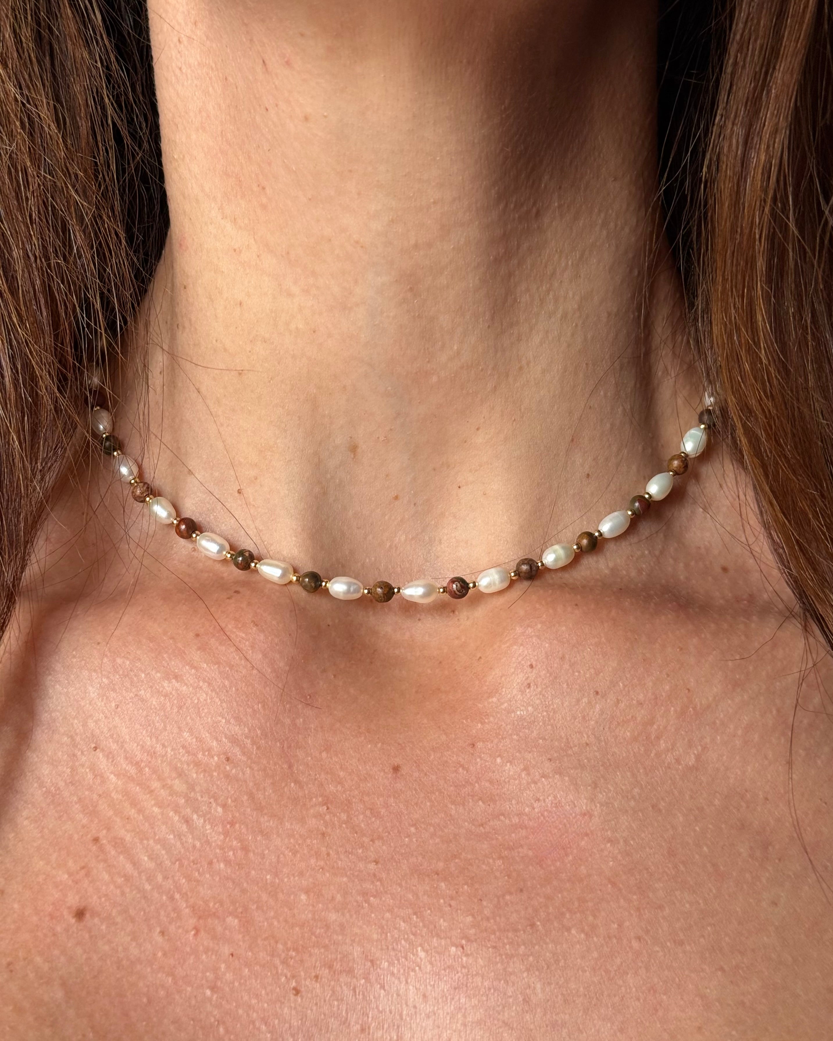 LOLA Necklace