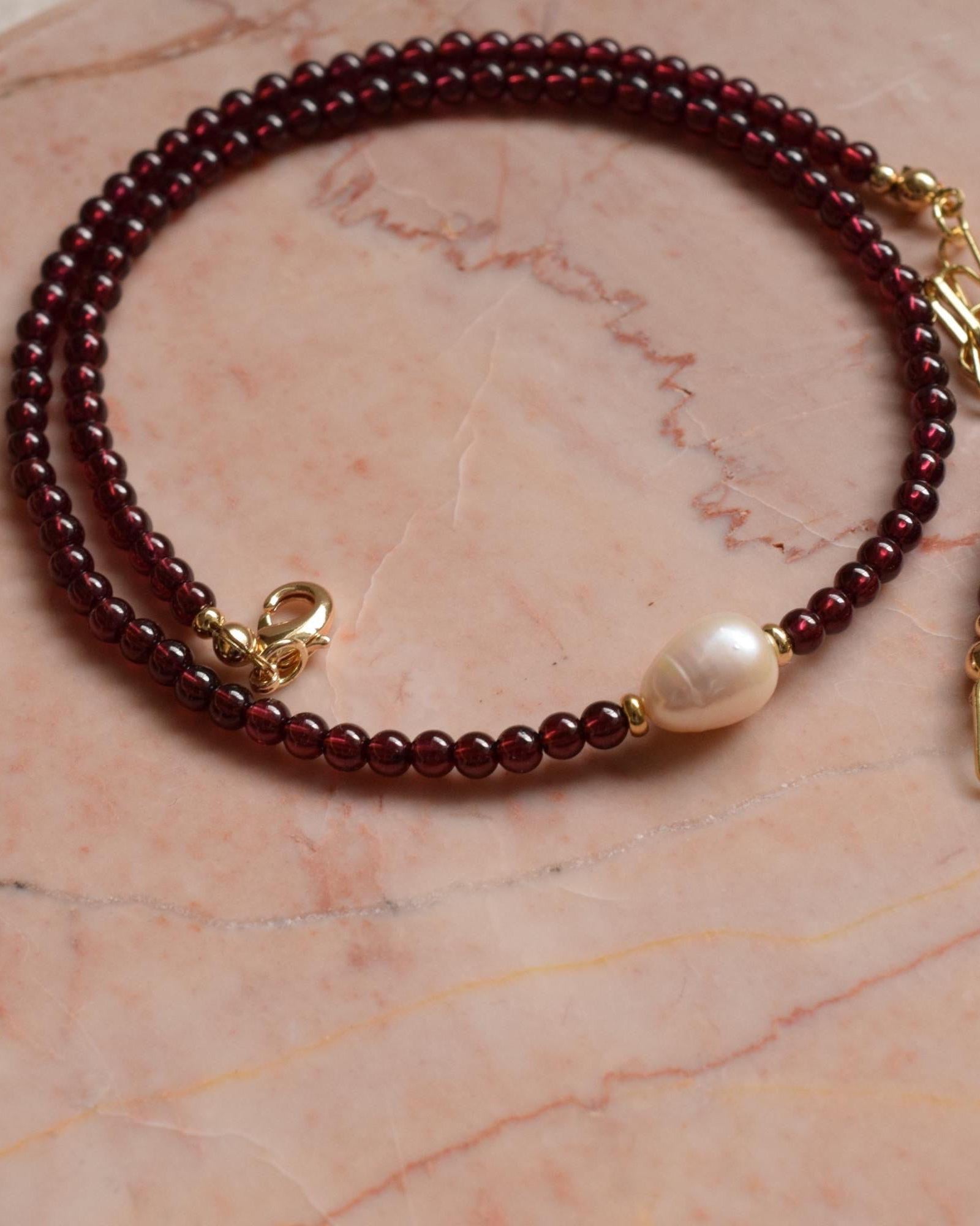 ROUGE Necklace