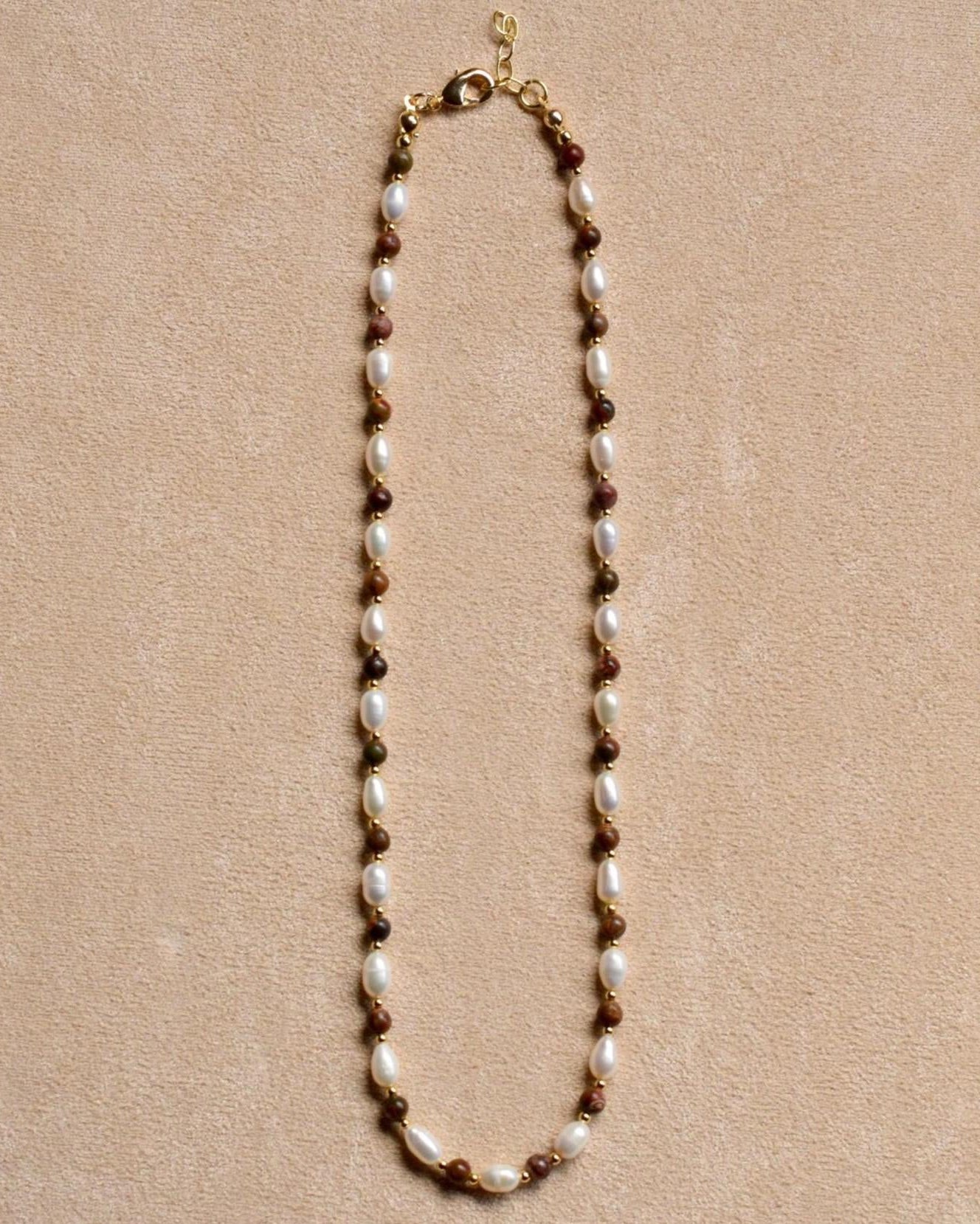 LOLA Necklace