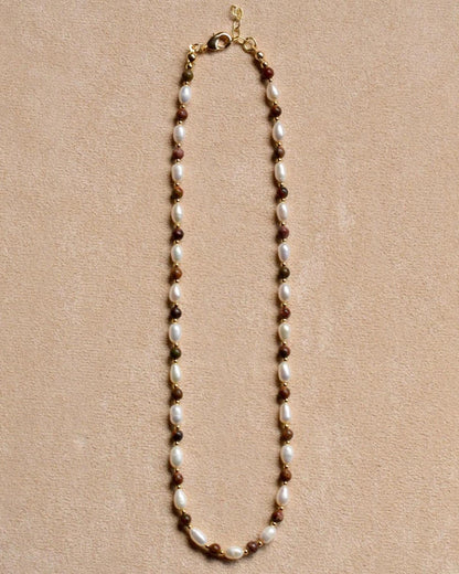 LOLA Necklace