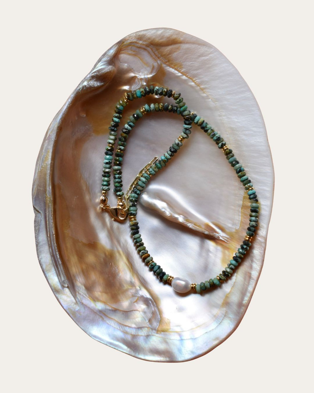 ISLA Green Necklace